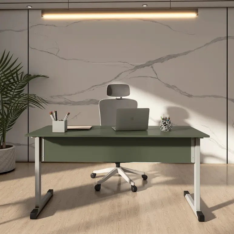 Mesa de Escritório 150 cm com Pé Tubular