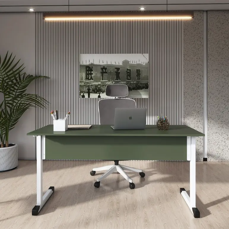 Mesa de Escritório 150 cm com Pé Tubular