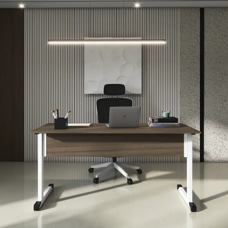 Mesa de Escritório 150 cm com Pé Tubular