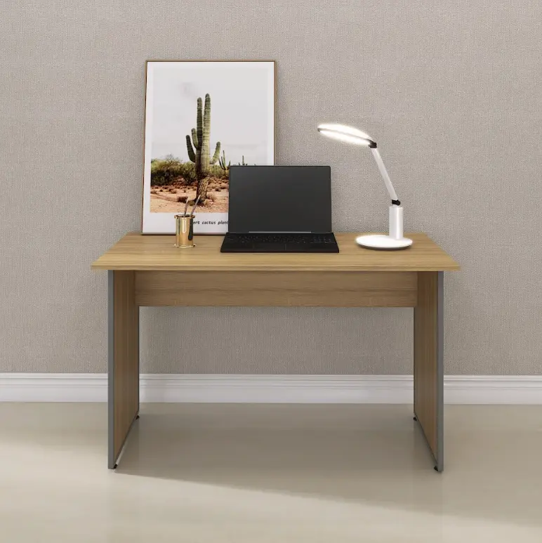 Mesa de Escritório 120 cm com Pé Painel