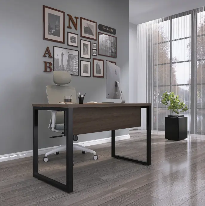 Mesa de Escritório Gerencial 134 cm Pé de Aço - P25 TUB Pandin