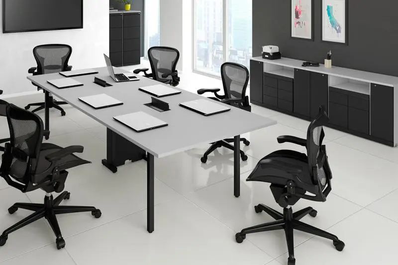Mesa de reunião com 6 cadeiras para escritório